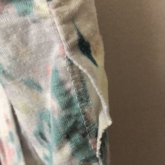 Grey Sleeveless Maternity Top with Discreet Nursing Access - Picture 5 of 5